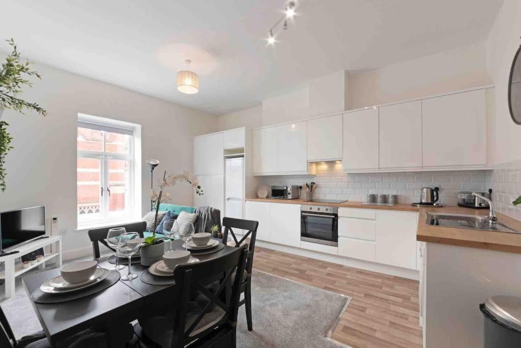 Town Center Apartment In Bishops Stortford Birchanger Екстер'єр фото